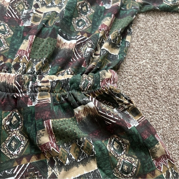 Vintage 80s Colleens Collectibles Green Tribal Print Short Sleeve Romper Size XL - Picture 14 of 16
